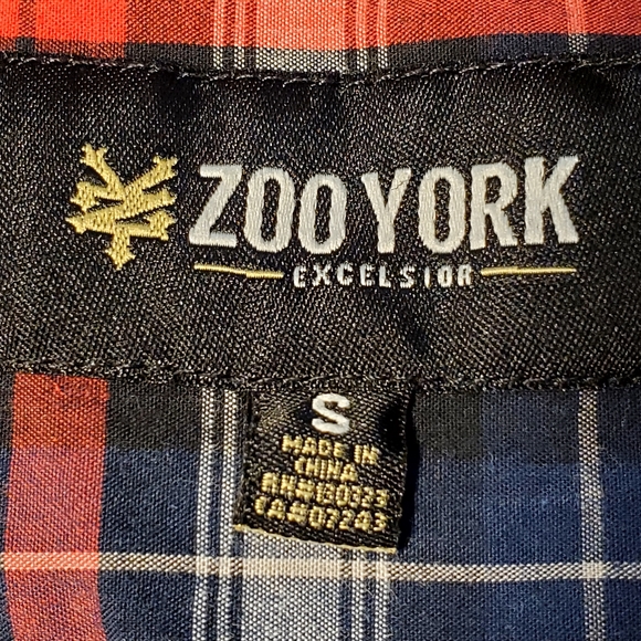 Zoo York Excelsior Red White Blue Plaid Button Down Long Sleeve Shirt Men Small - Picture 8 of 10